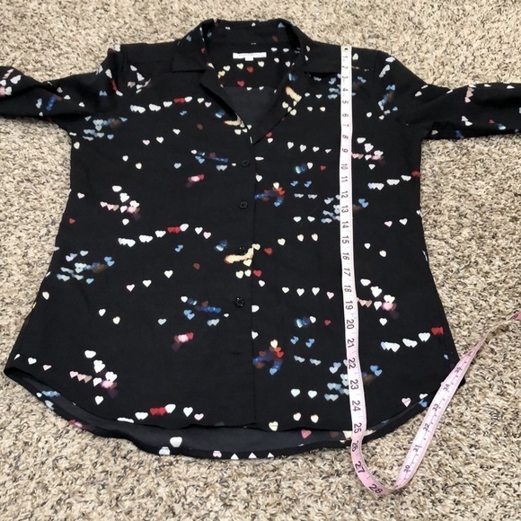 Equipment Blouse Size XS Black Heart Print Long Sleeve Button Down - Picture 9 of 10